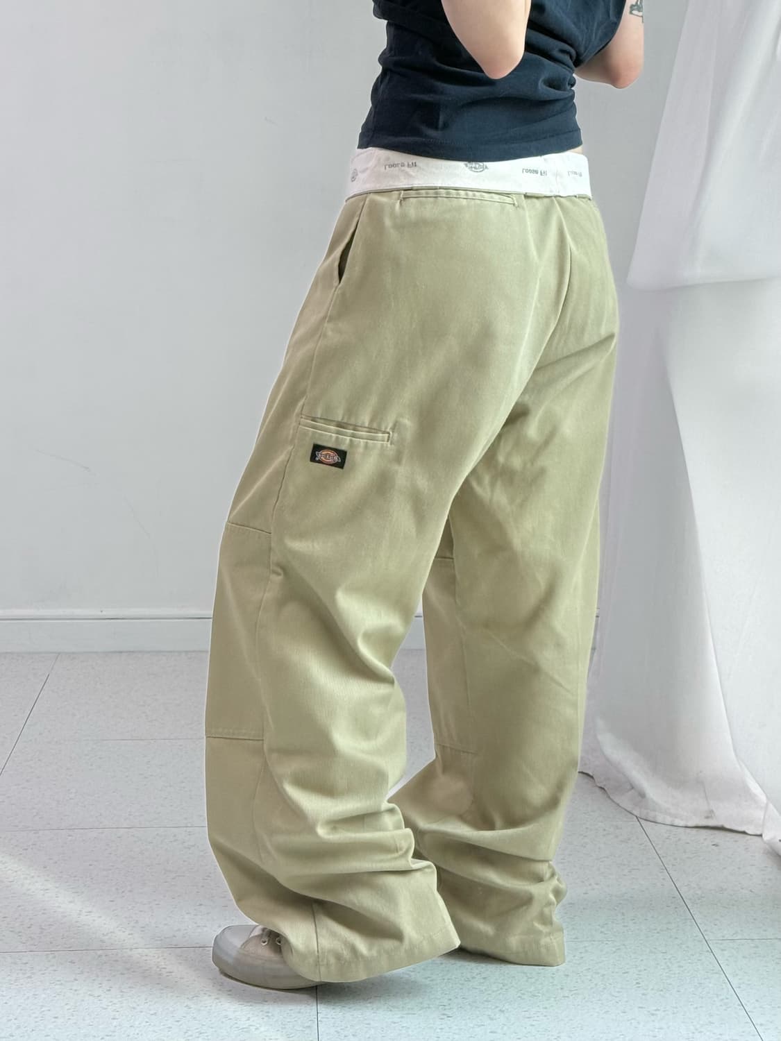 디키즈 베이지 루즈핏 더블니 팬츠 상품이미지3