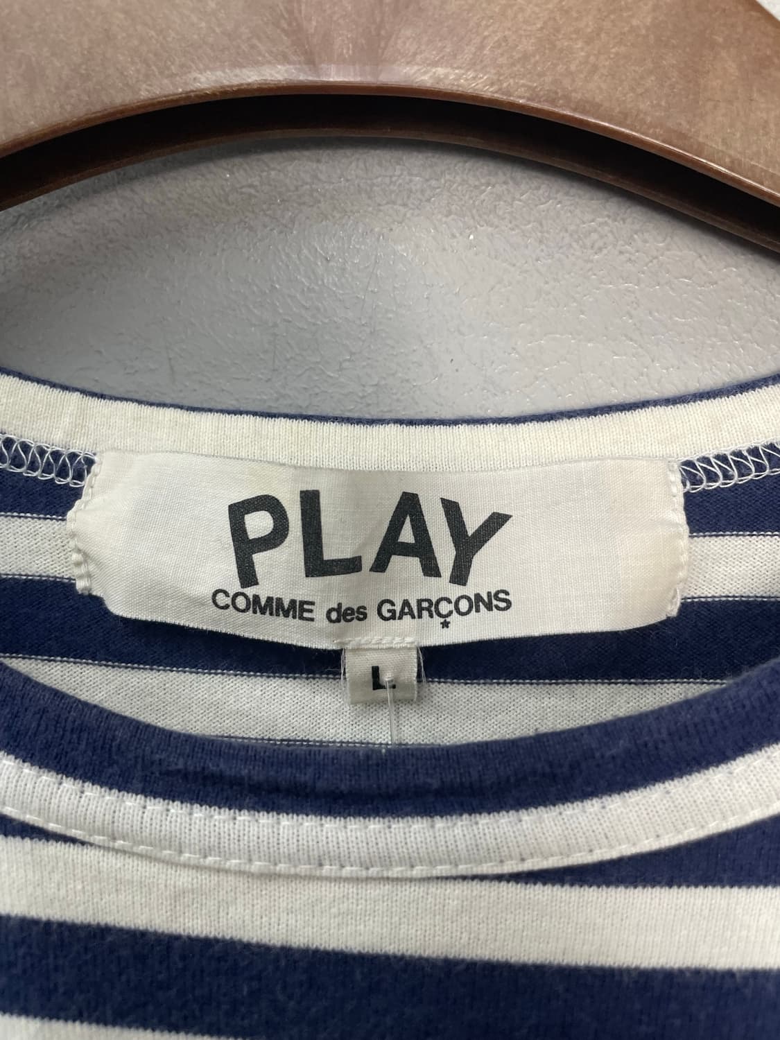 꼼데가르송 플레이 더블 하트 와펜 스트라이프 롱 슬리브 H2065 상품이미지5