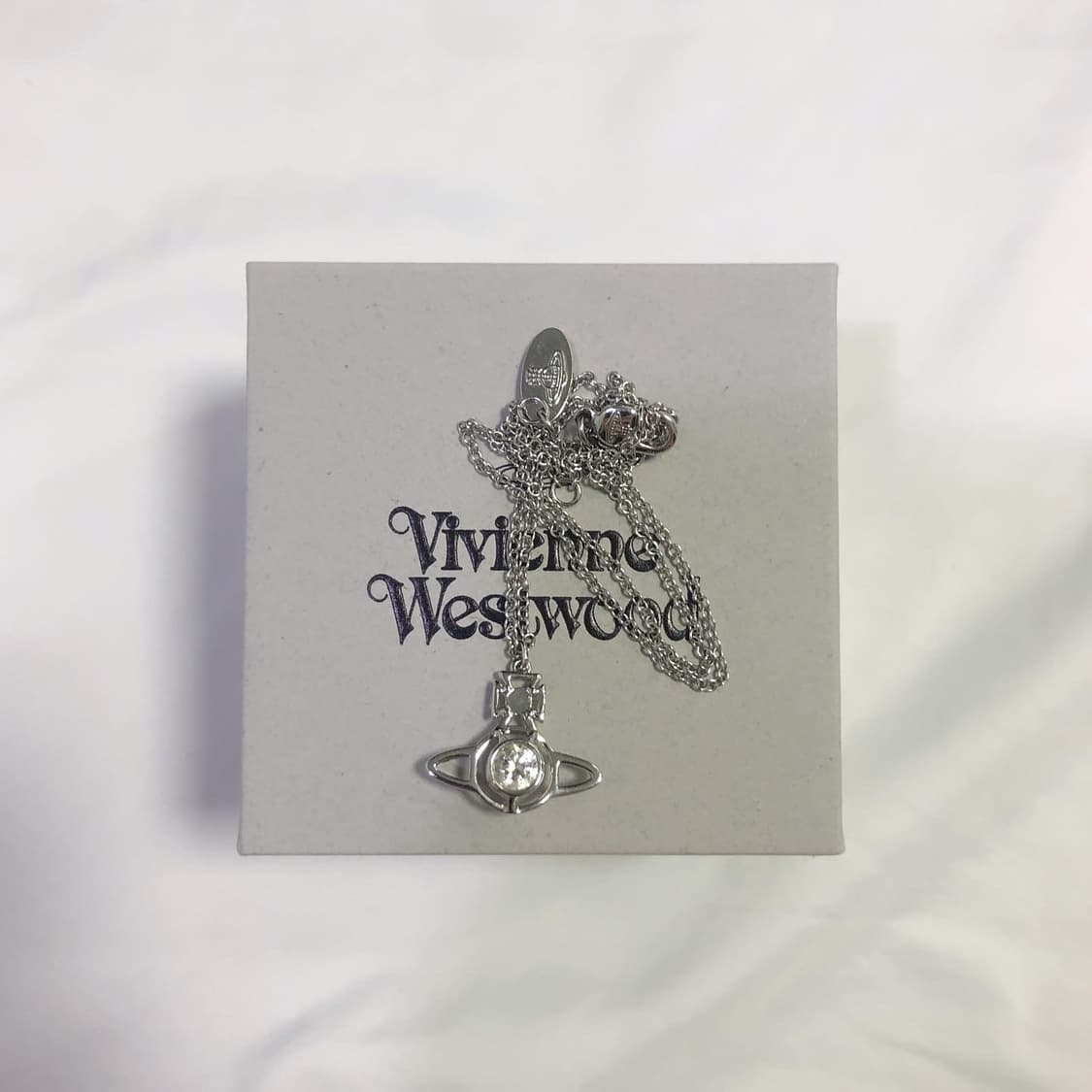 비비안웨스트우드 목걸이 상품이미지1