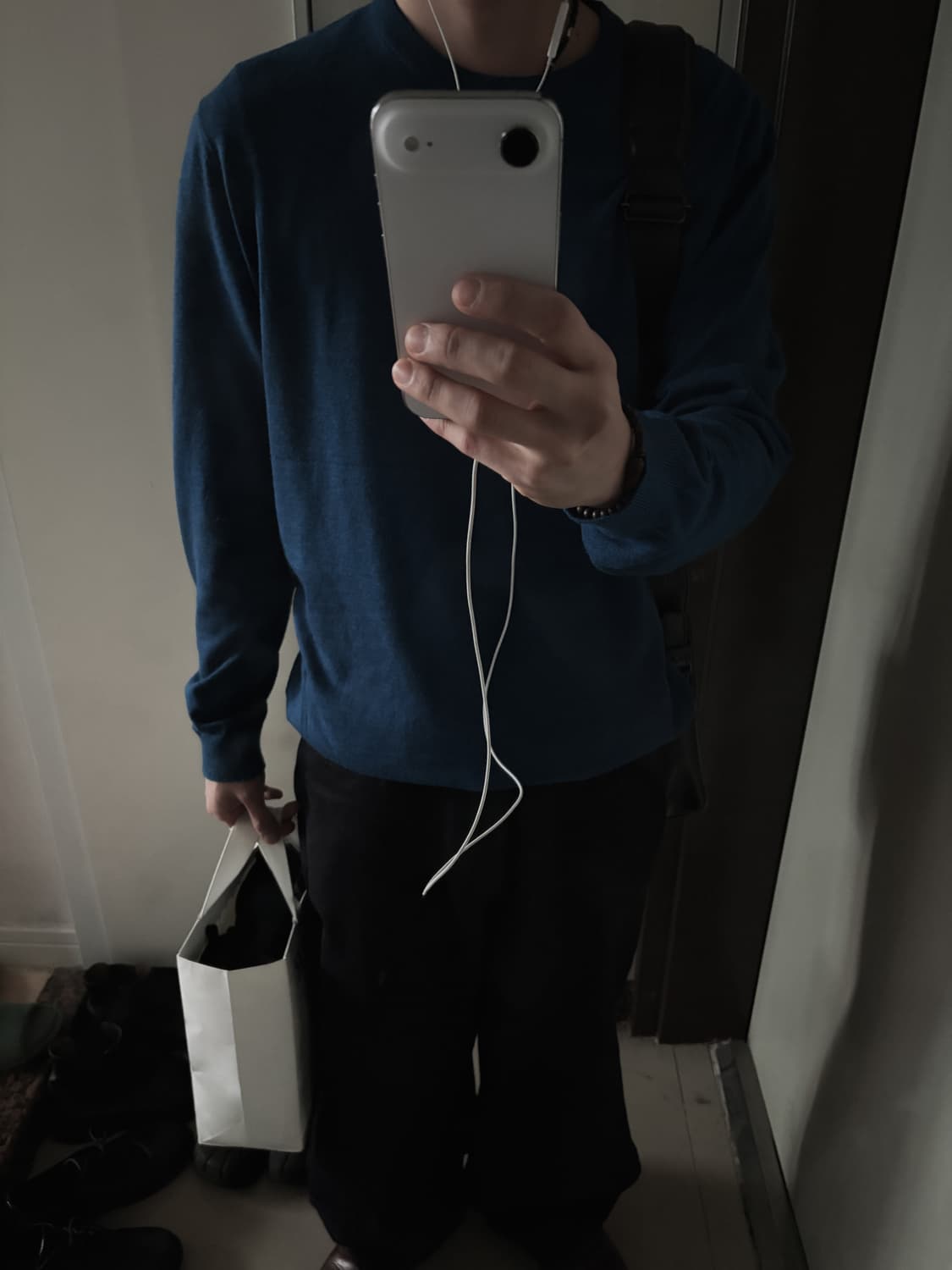 코어 레이어 니트 탑 블루  상품이미지1