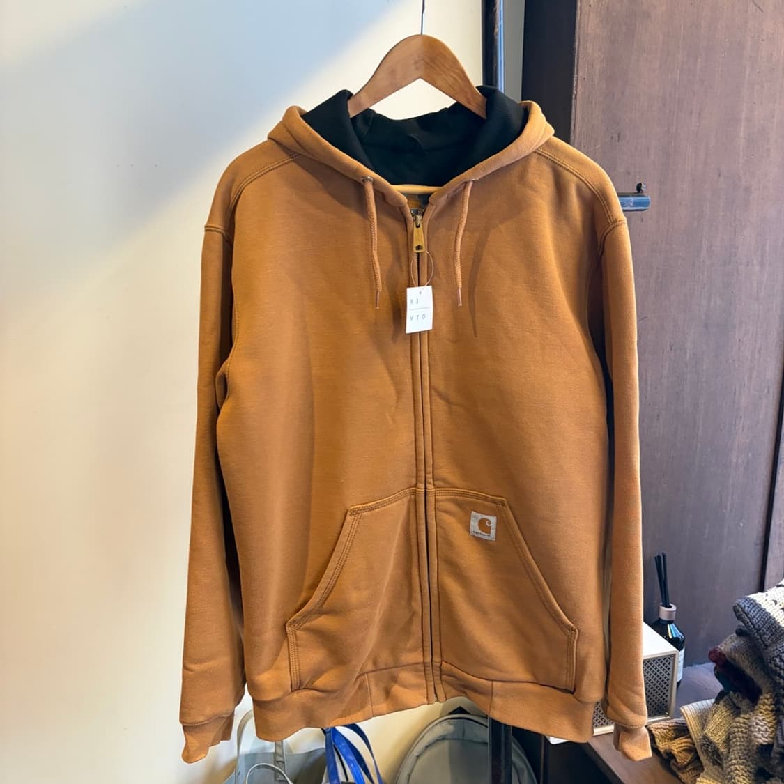 15589 - 칼하트 베이지 후드 집업 상품이미지1