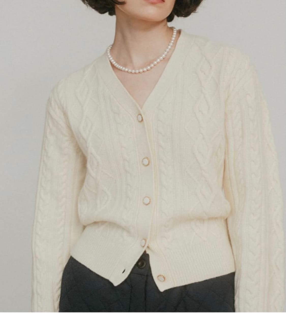 시엔느 Noir 케이블 울 가디건 크림 상품이미지2