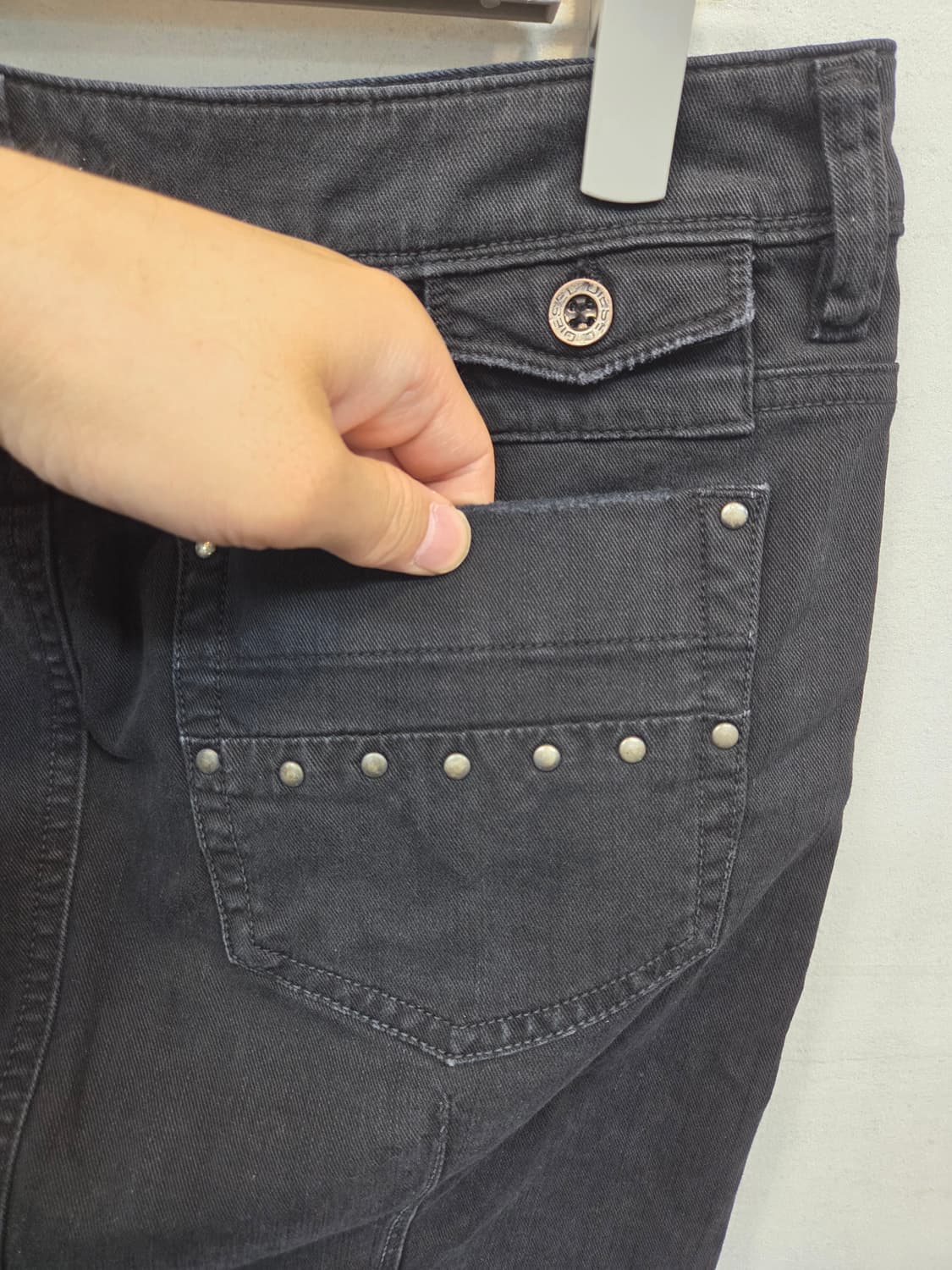 디젤 스터드 블랙 데님 스커트 28 상품이미지3