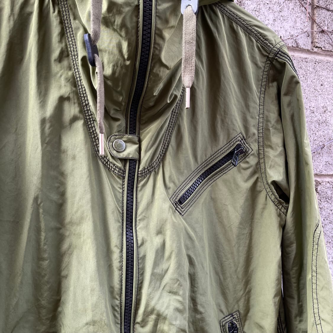 [S] Diesel 블랙스티치 나일론 윈드자켓 (95) 상품이미지5