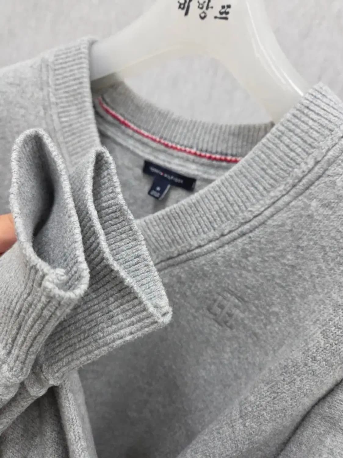 여성 M 타미힐피거 브이넥 니트 긴팔 상품이미지3