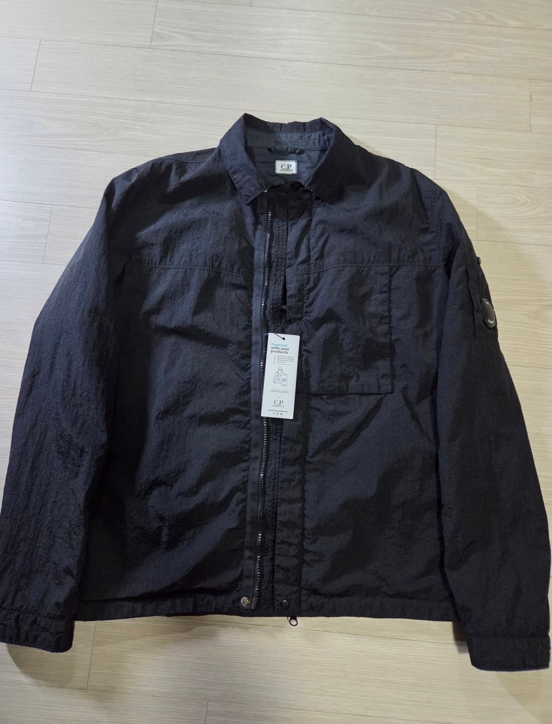 CP컴퍼니 M.T.T.N. 나일론 가먼트 다잉 자켓 (블랙) 상품이미지4