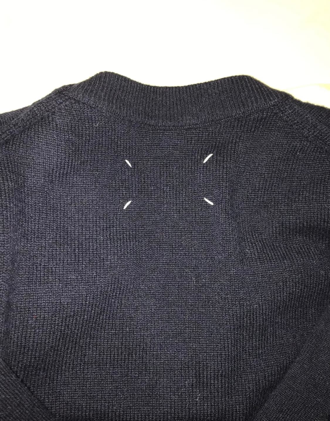 메종 마르지엘라 시그니처 스티치 파이핑 디테일 캐시미어 니트 상품이미지4