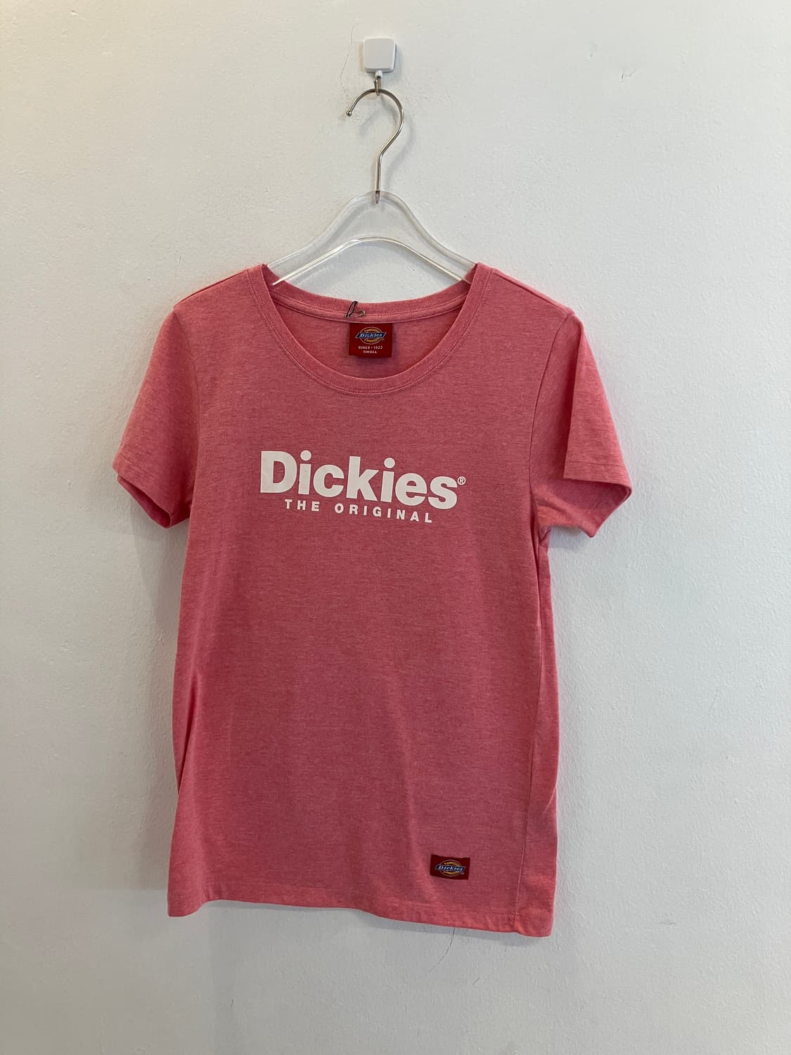 Dickies Pink T-shirt 상품이미지1