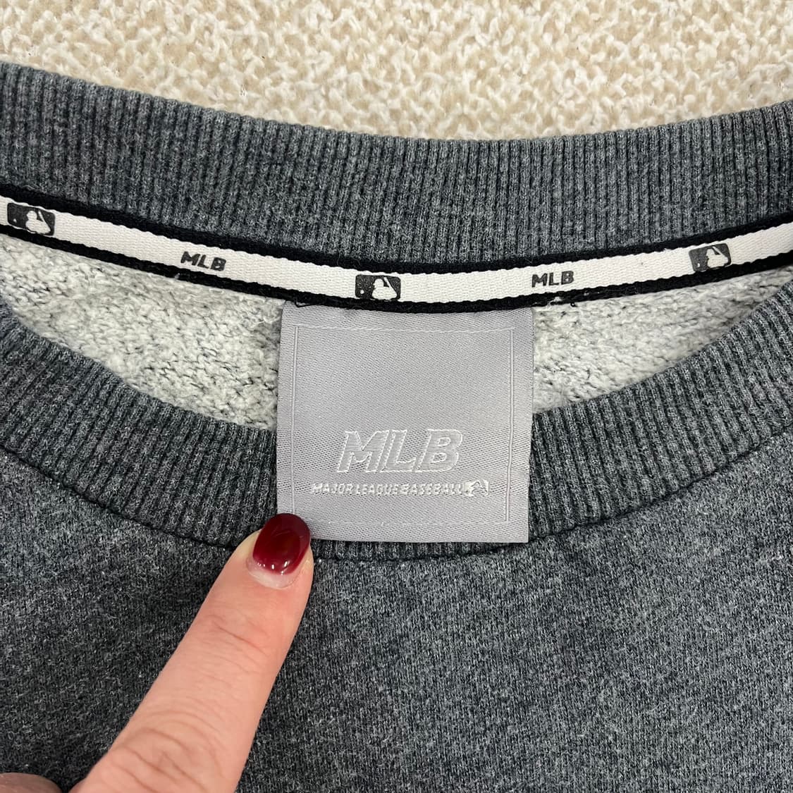 [95] MLB 뉴욕양키스 라운드넥 맨투맨 스웻셔츠 0112M1 상품이미지2