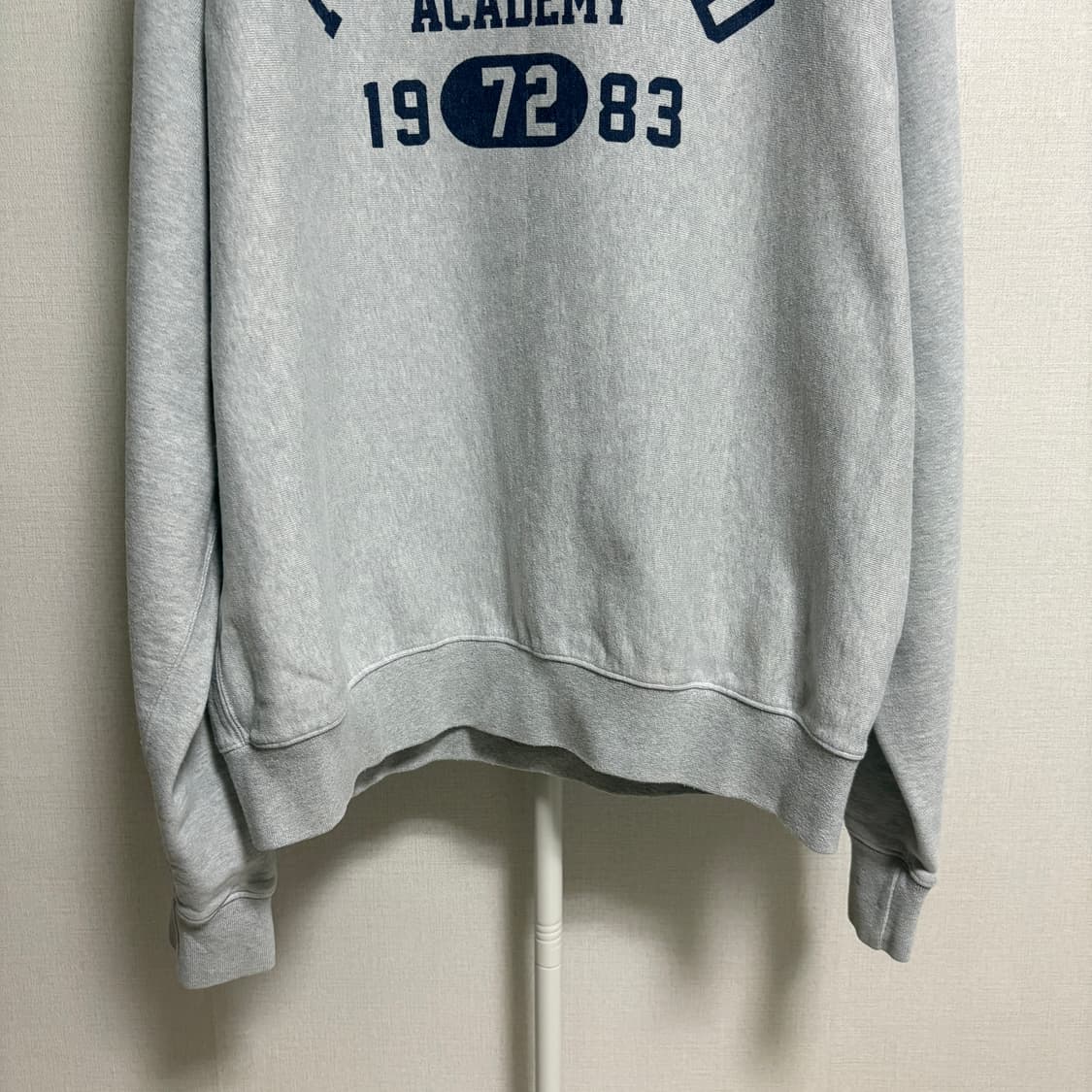 아웃스탠딩 메릴랜드 빈티지 프린트 맨투맨 스웻셔츠 / 그레이, L 상품이미지3