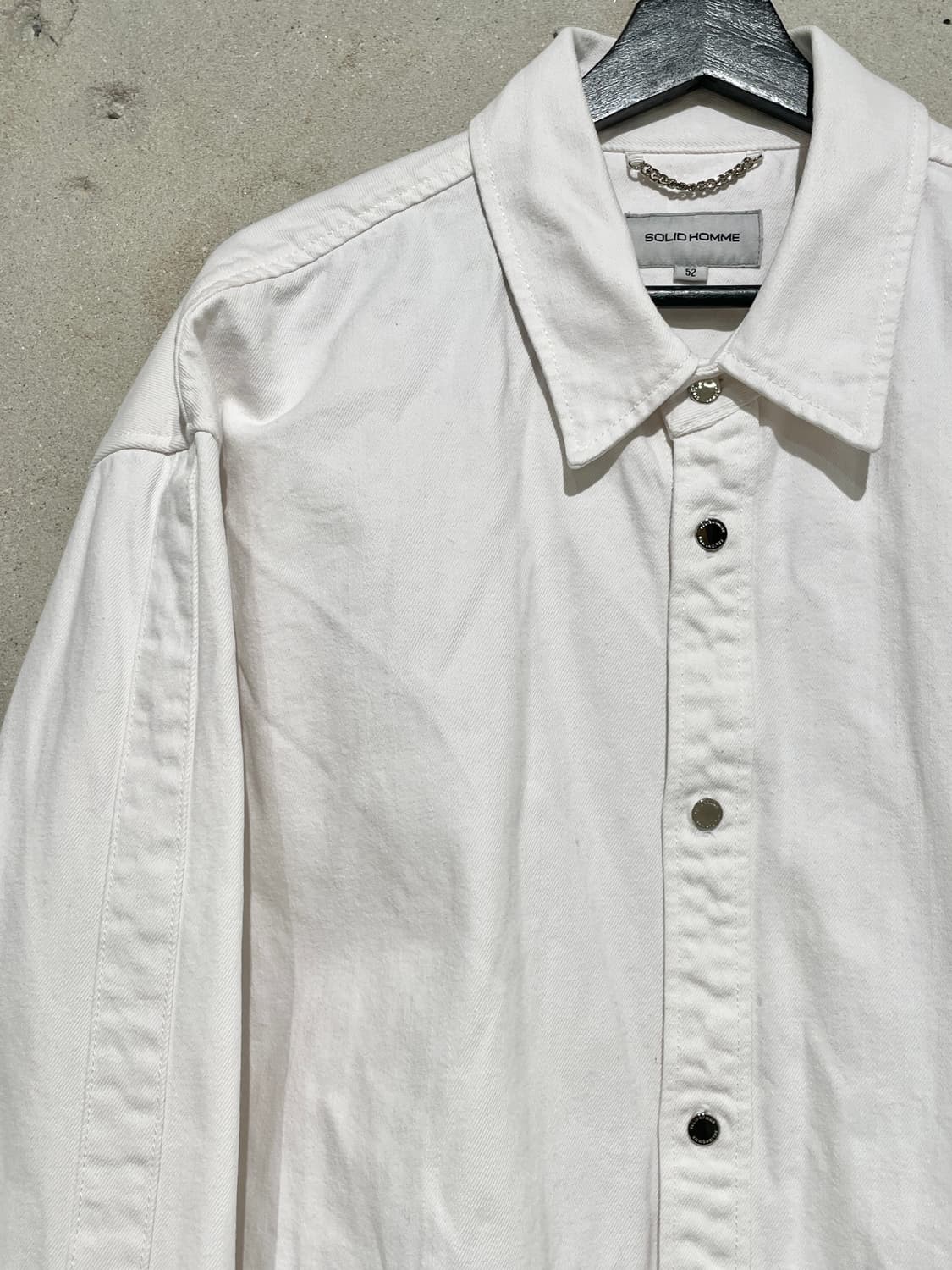 솔리드 옴므 화이트 오버 데님 셔츠 상품이미지2