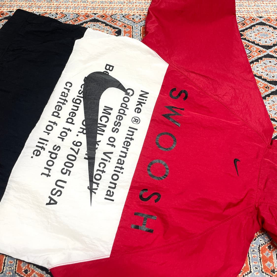 나이키 스우시 레드 배색 윈드브레이커 남성M 상품이미지6