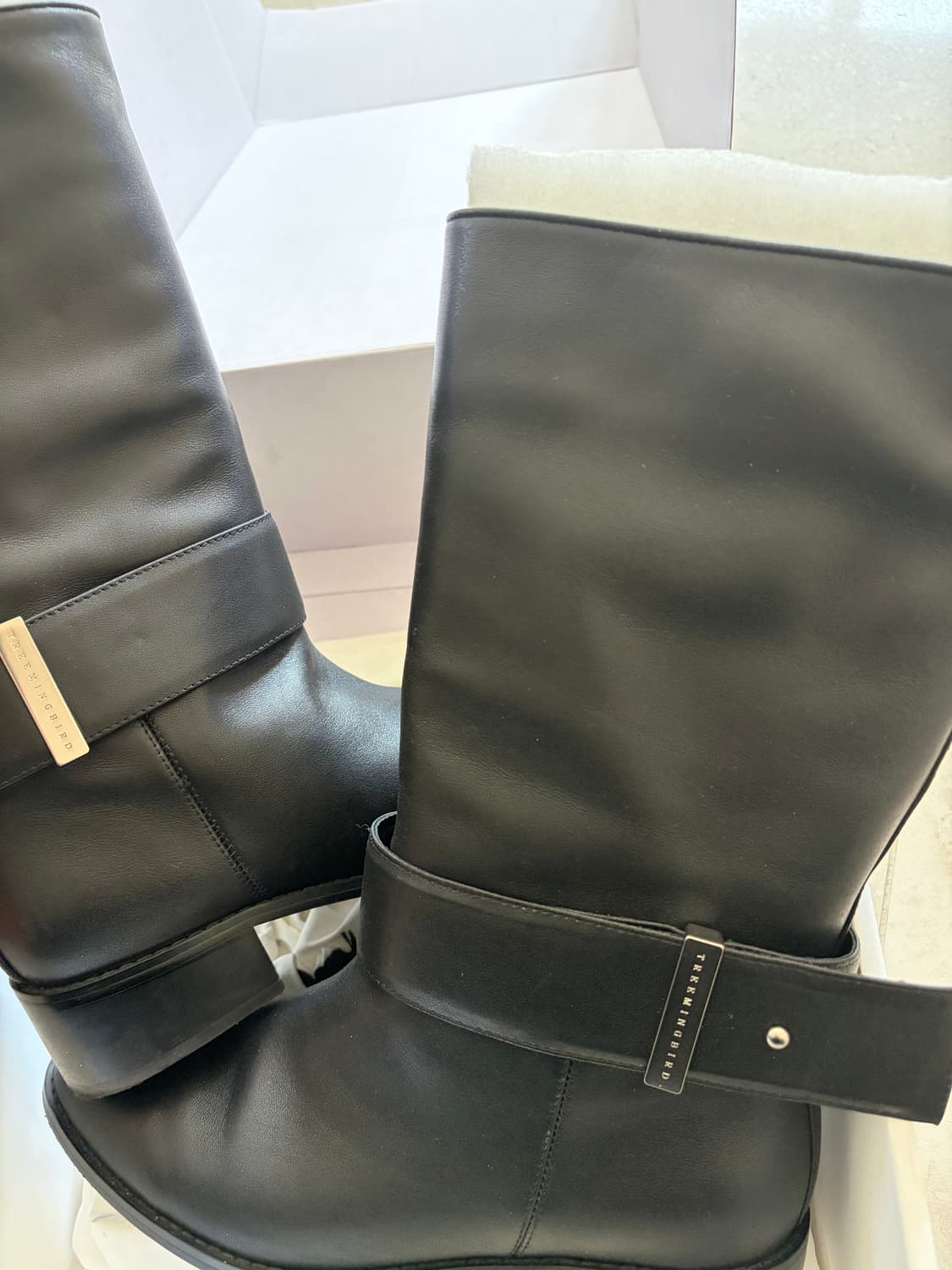 [240]트리밍버드 벨티드 미들 부츠 상품이미지4