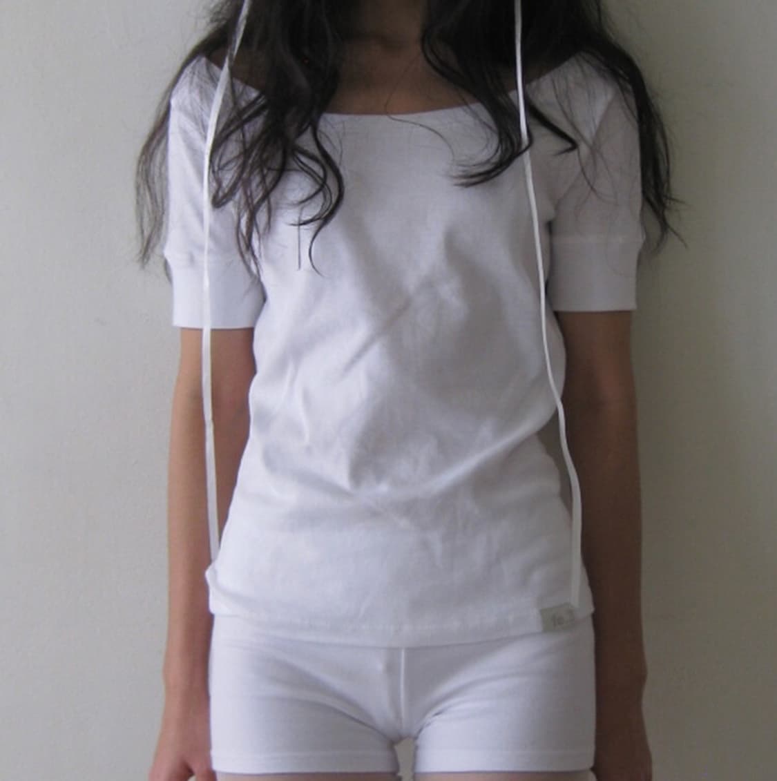 샵페어리 립 하프 탑 화이트 반팔 티셔츠 상품이미지2