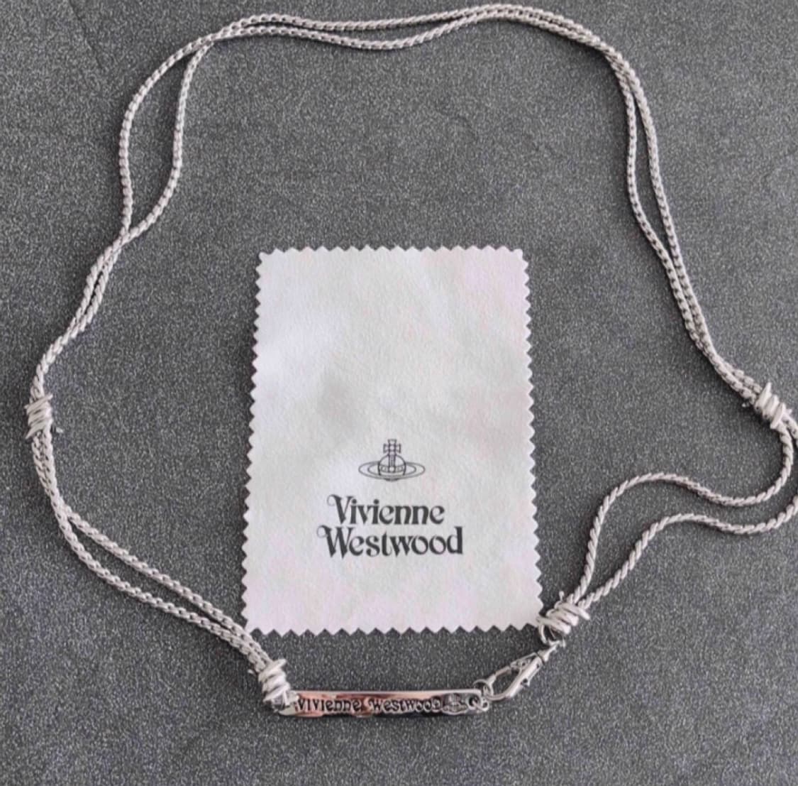 비비안웨스트우드 아카이브 레터링 orb 각인 레어이드 체인 초커 목걸이 상품이미지2