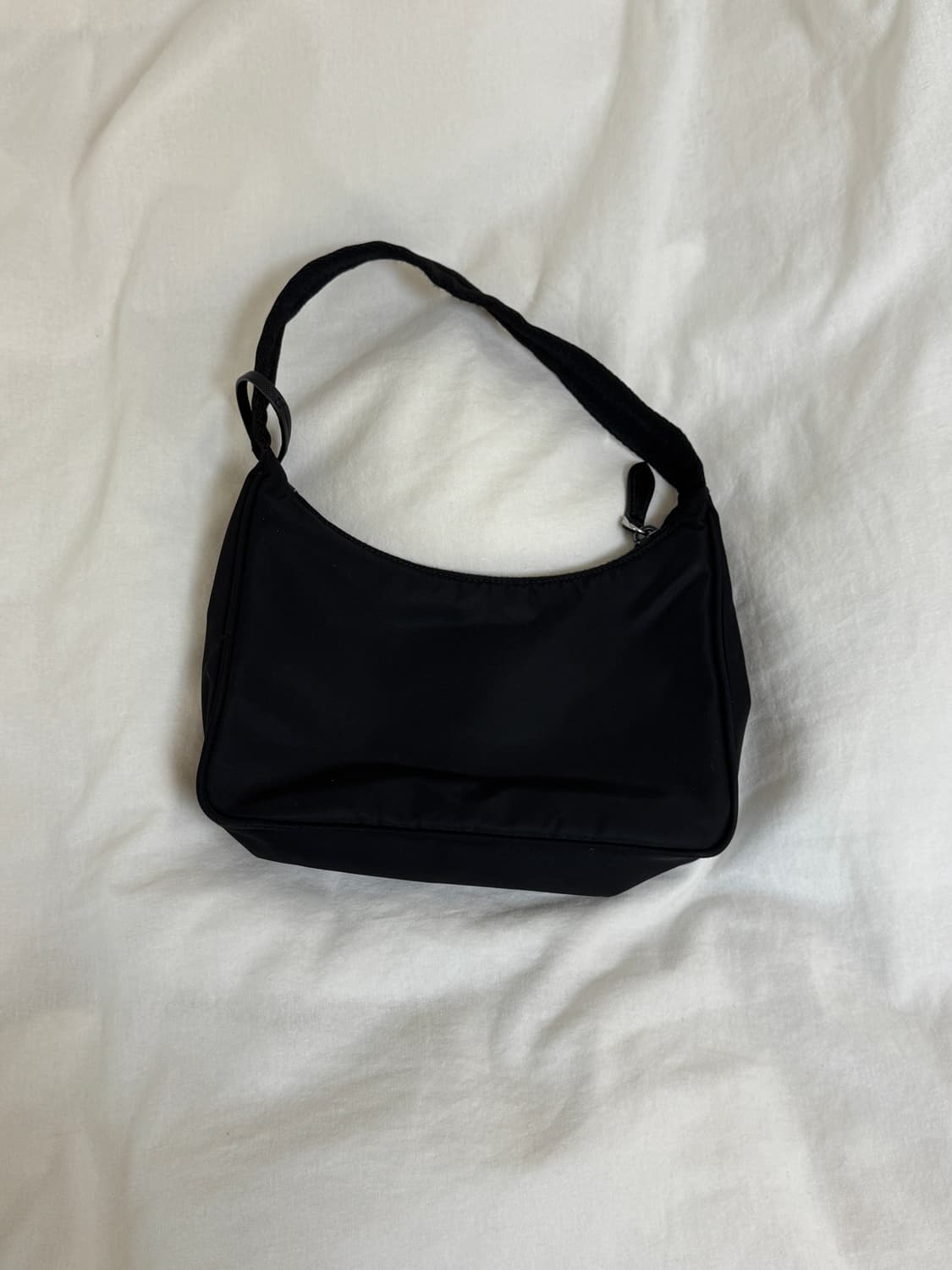 프라다) 리에디션 2000 리나일론 호보백 블랙 상품이미지2