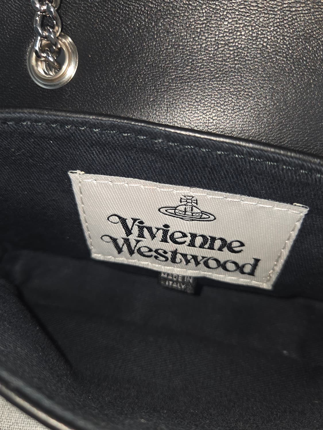 비비안웨스트우드 나파 스몰 체인백 상품이미지3