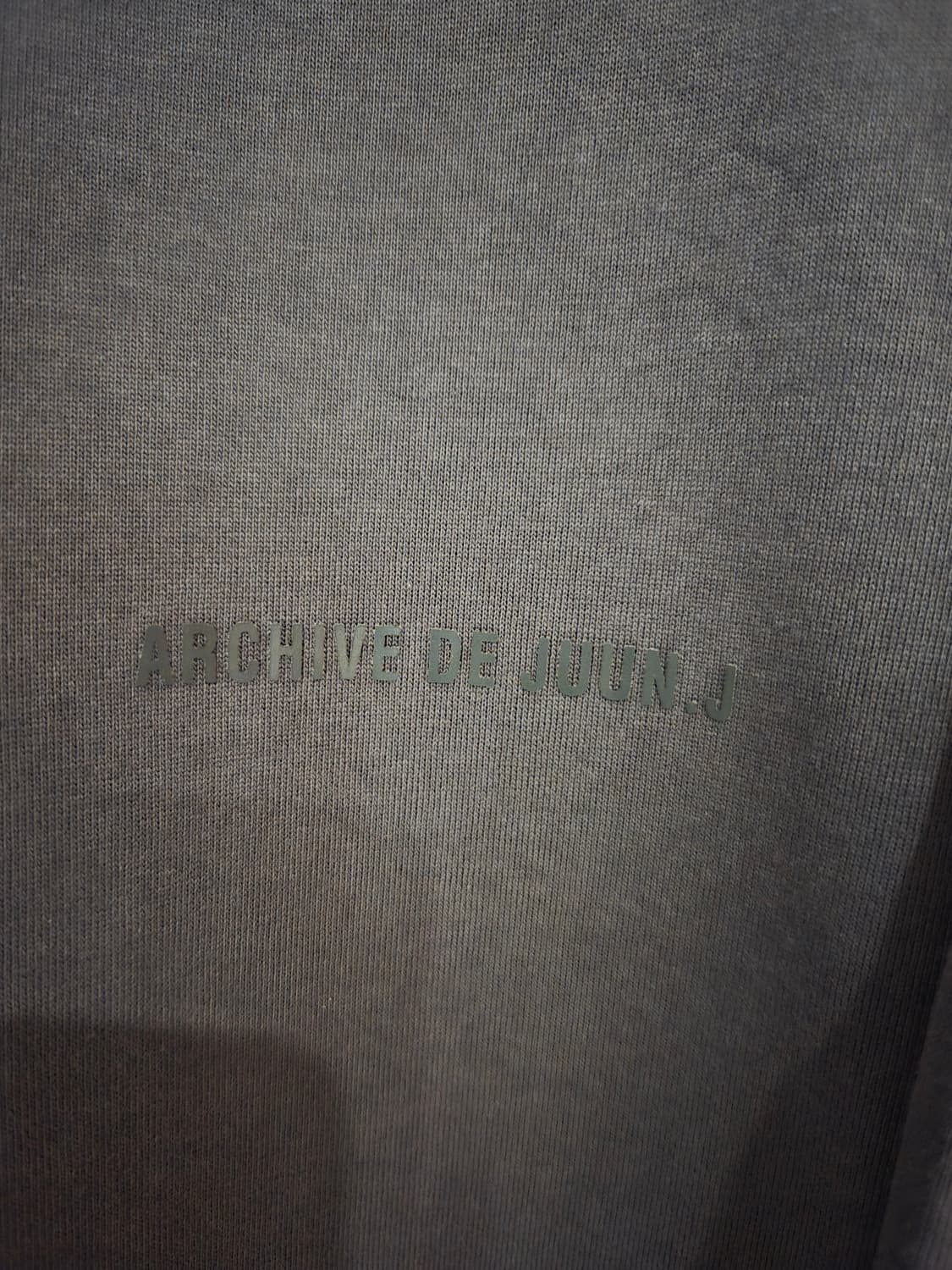 준지(Juun.J) 아카이브 맨투맨 다크그레이 / 105사이즈 상품이미지2