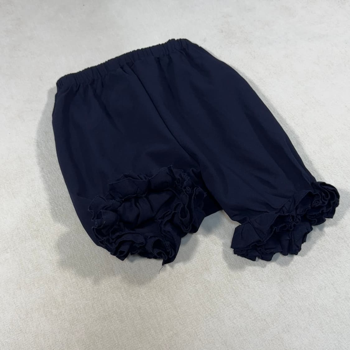 Ruffle Dark Navy Pants Shorts 상품이미지3