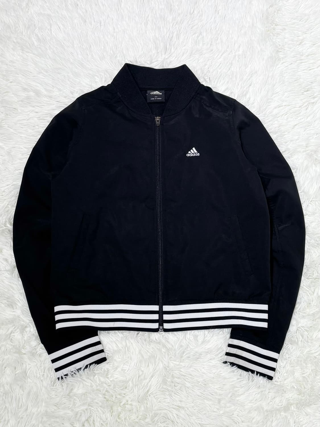 아디다스 스몰로고 윈드자켓 상품이미지3