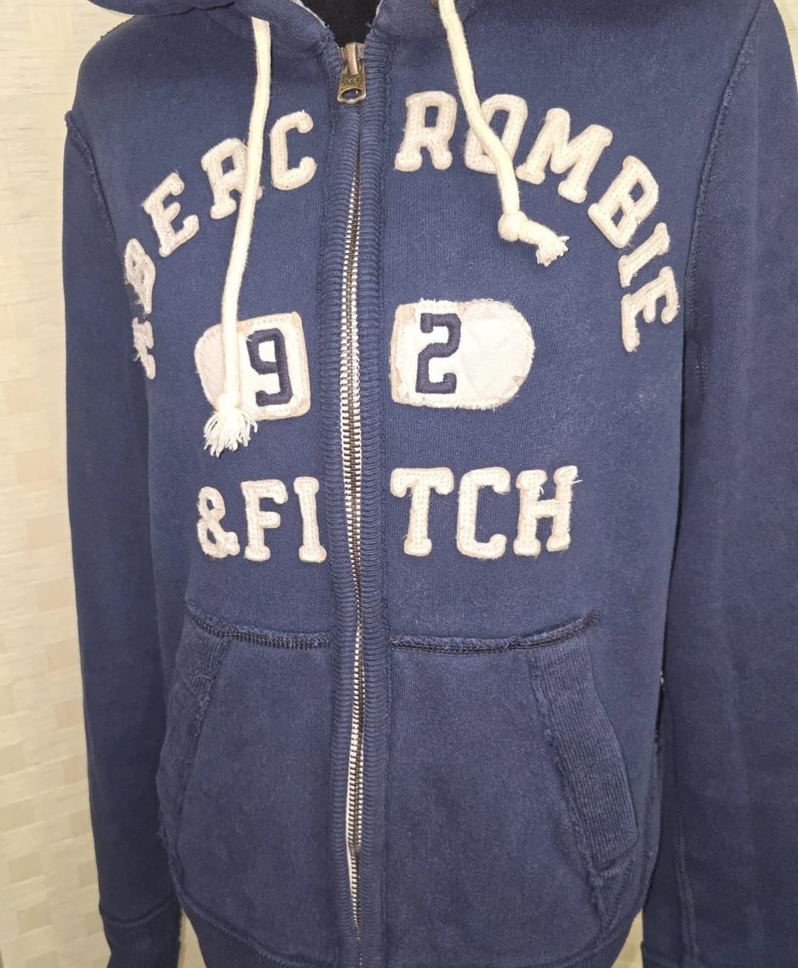 아베크롬비 앤 피치 빈티지 로고 후드 집업 상품이미지2