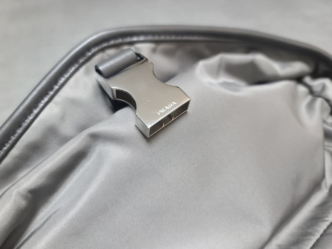 프라다 리나일론 숄더백 2vd062 유틸리티 크로스백 메신저백 버클바디백 상품이미지3