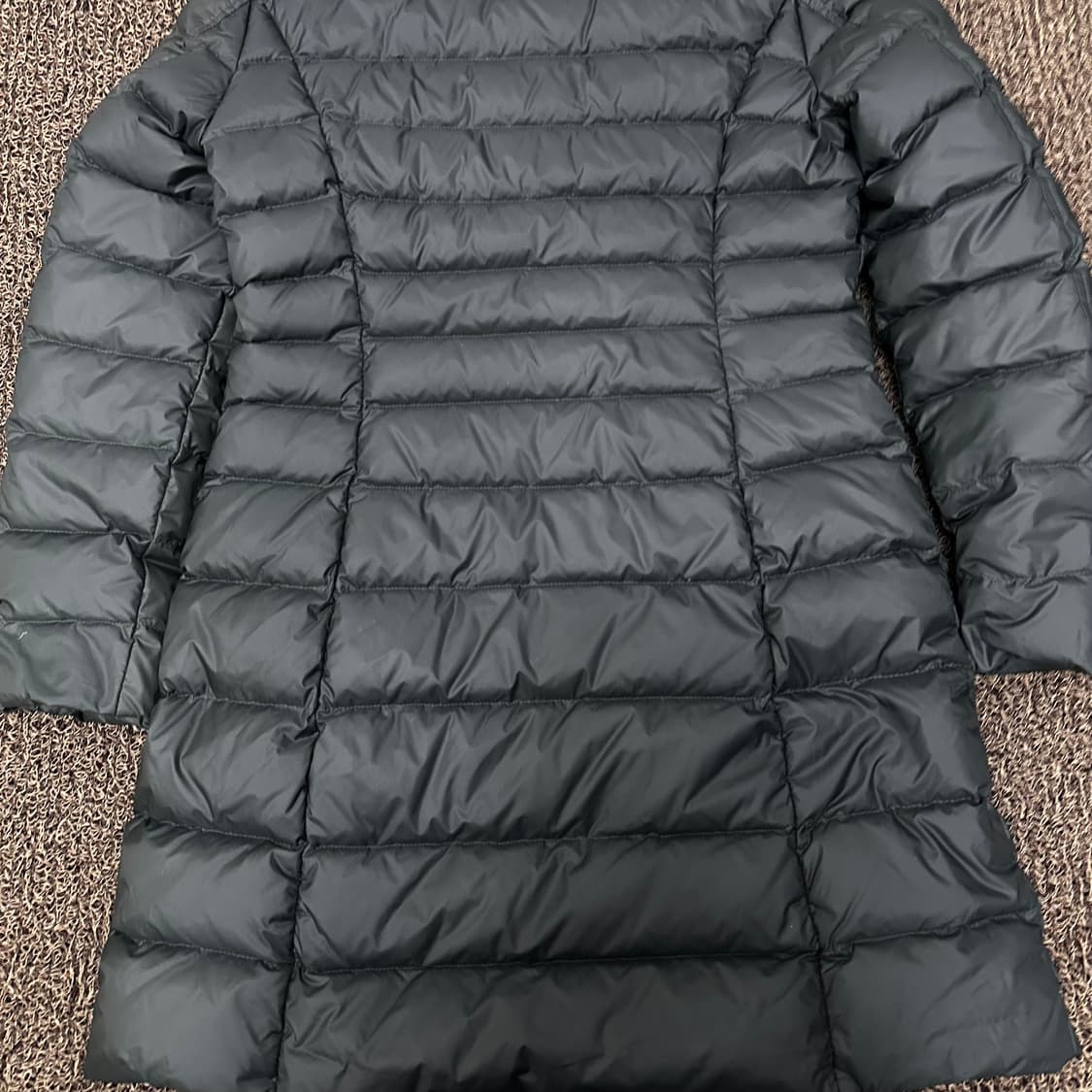 BCBG 비씨비지 여성 구스다운 롱패딩 카키 85(XS) 상품이미지6