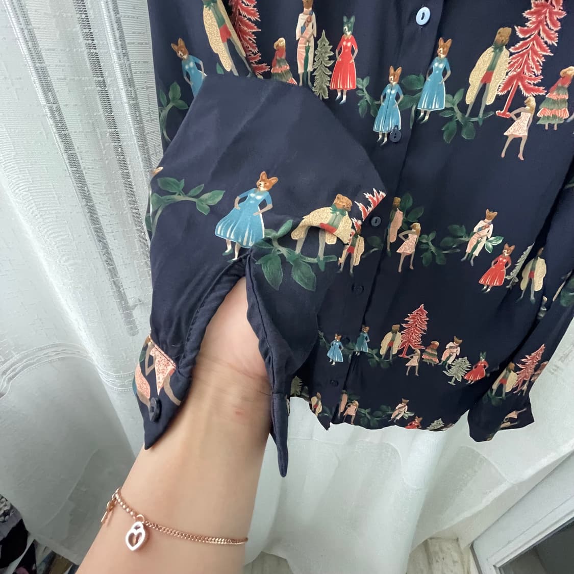네이비 귀여운 동물패턴 긴팔 셔츠 블라우스 상품이미지4