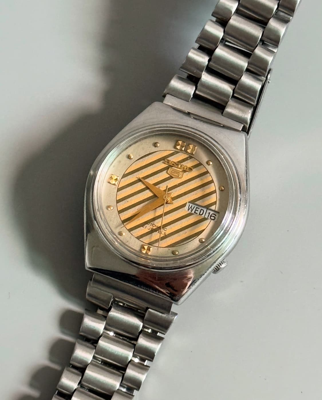 vintage SEIKO 5 Automatic metal watch 상품이미지1