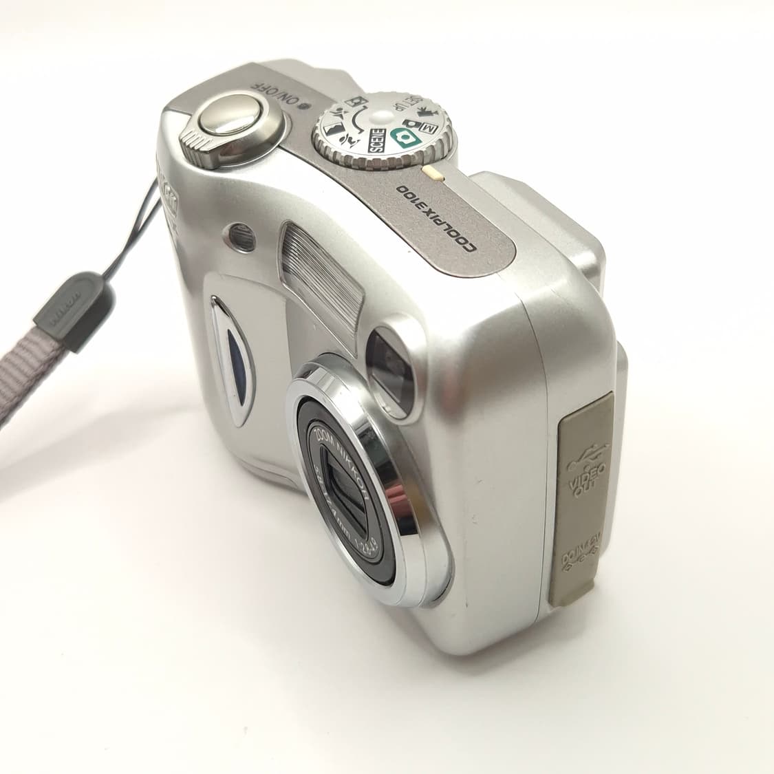 💿니콘 쿨픽스 3100 ✨ 작고 가벼운 감성 똑딱이 상품이미지4