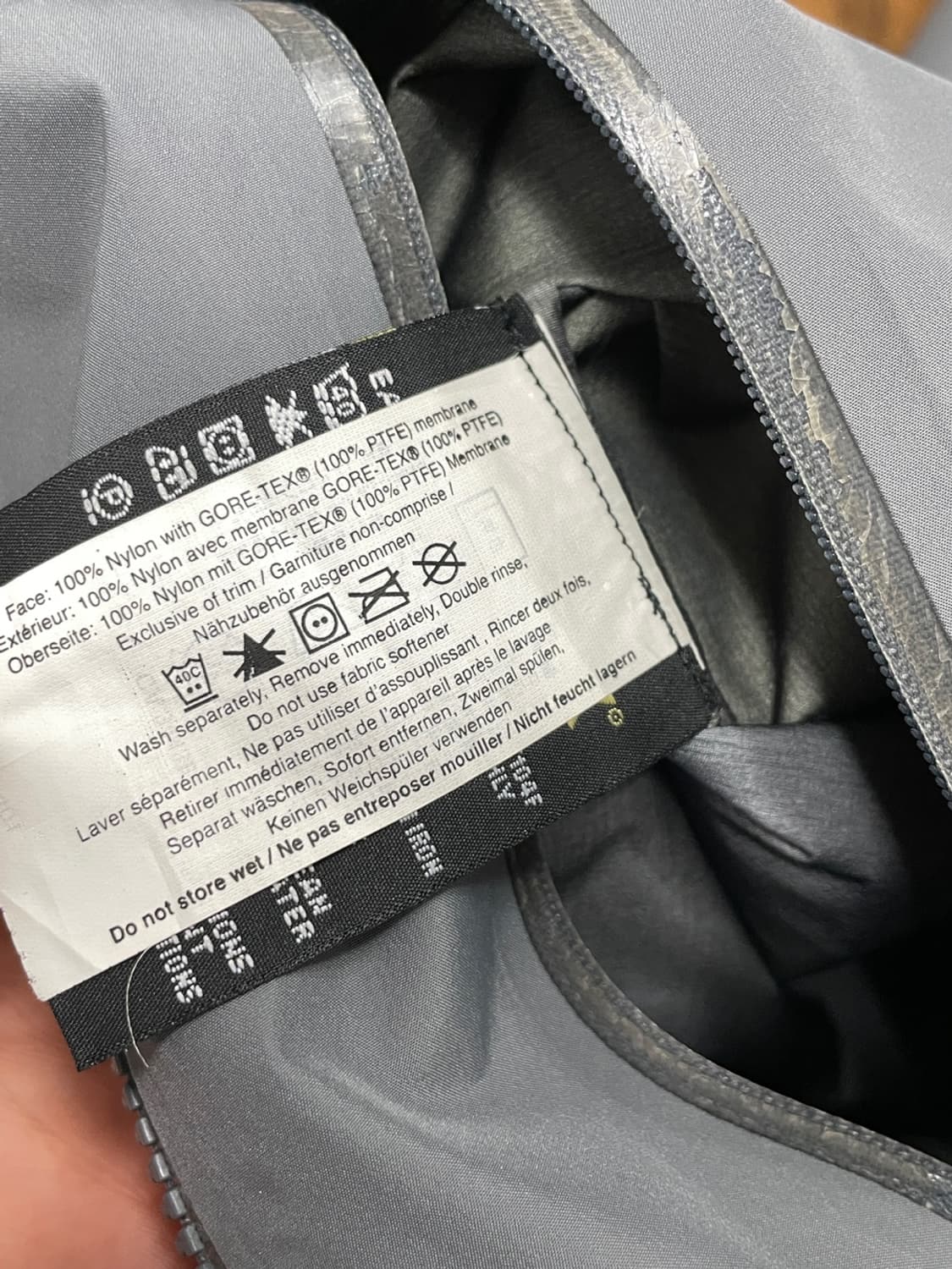 아크테릭스 알파 LT 고어텍스 바람막이 상품이미지6