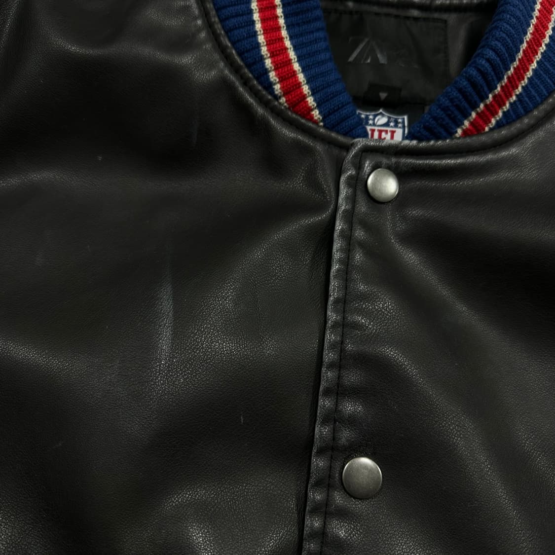 ✨ (바배) 자라 x NFL 레더 가죽 봄버 바시티 자켓  상품이미지5