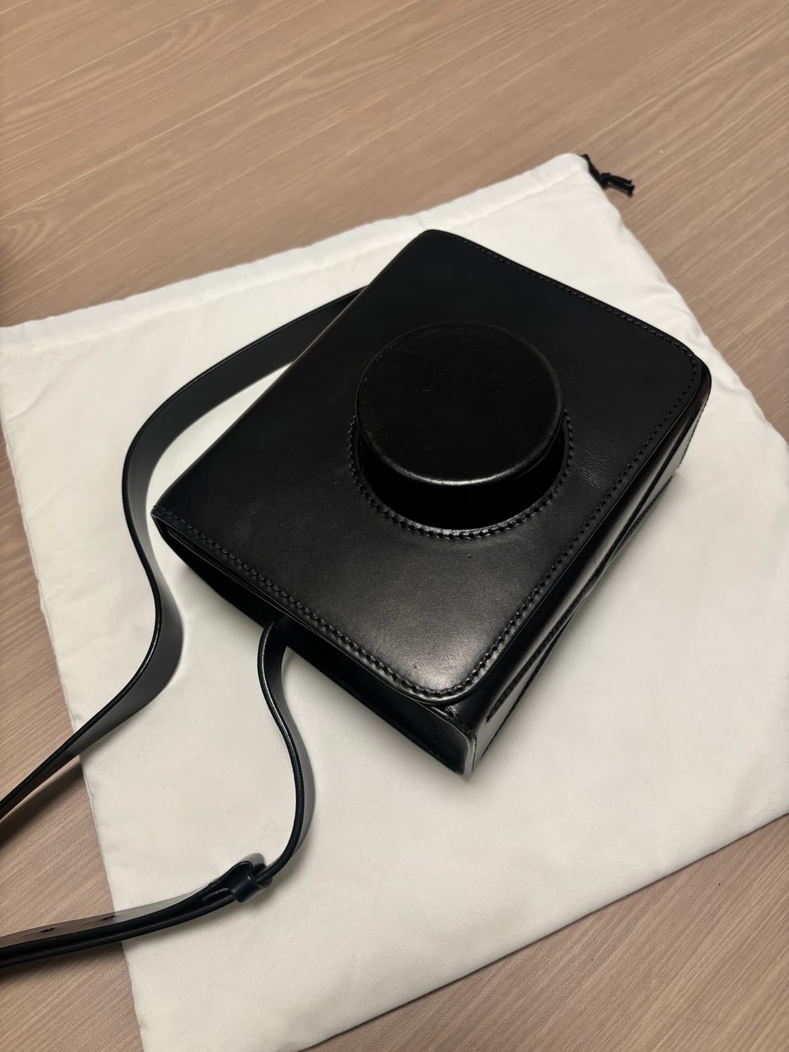 르메르 카메라백 (미니x) 상품이미지10