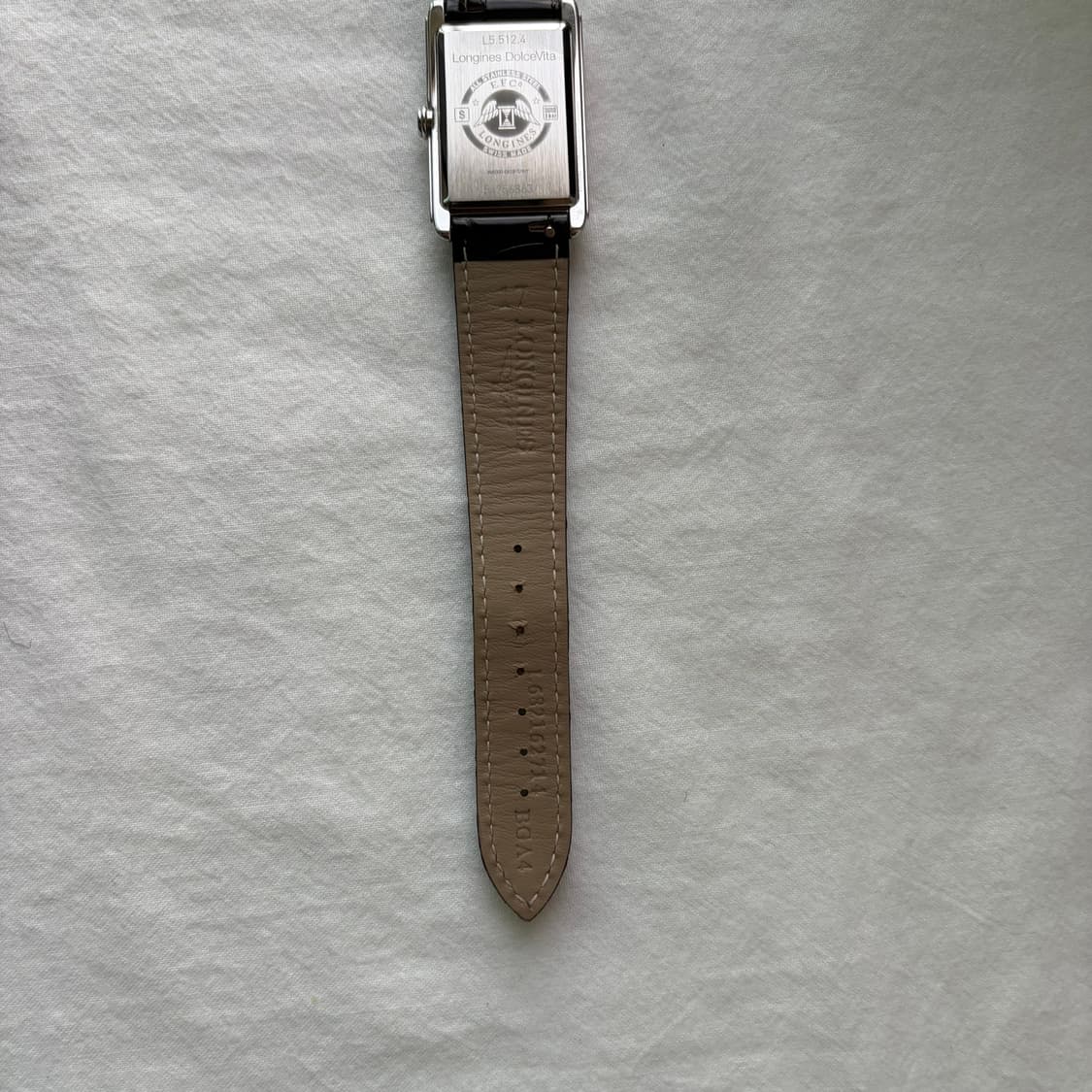 론진 돌체비타 모노크롬 23.3x37mm 상품이미지7