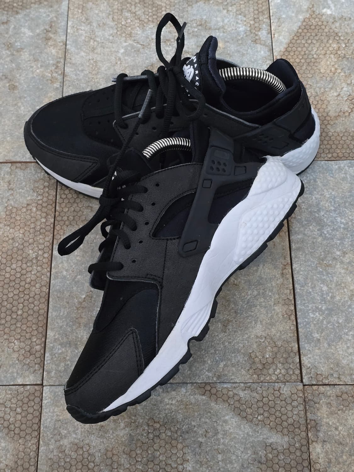 (230)나이키 에어 허라취 런 검흰 상품이미지6