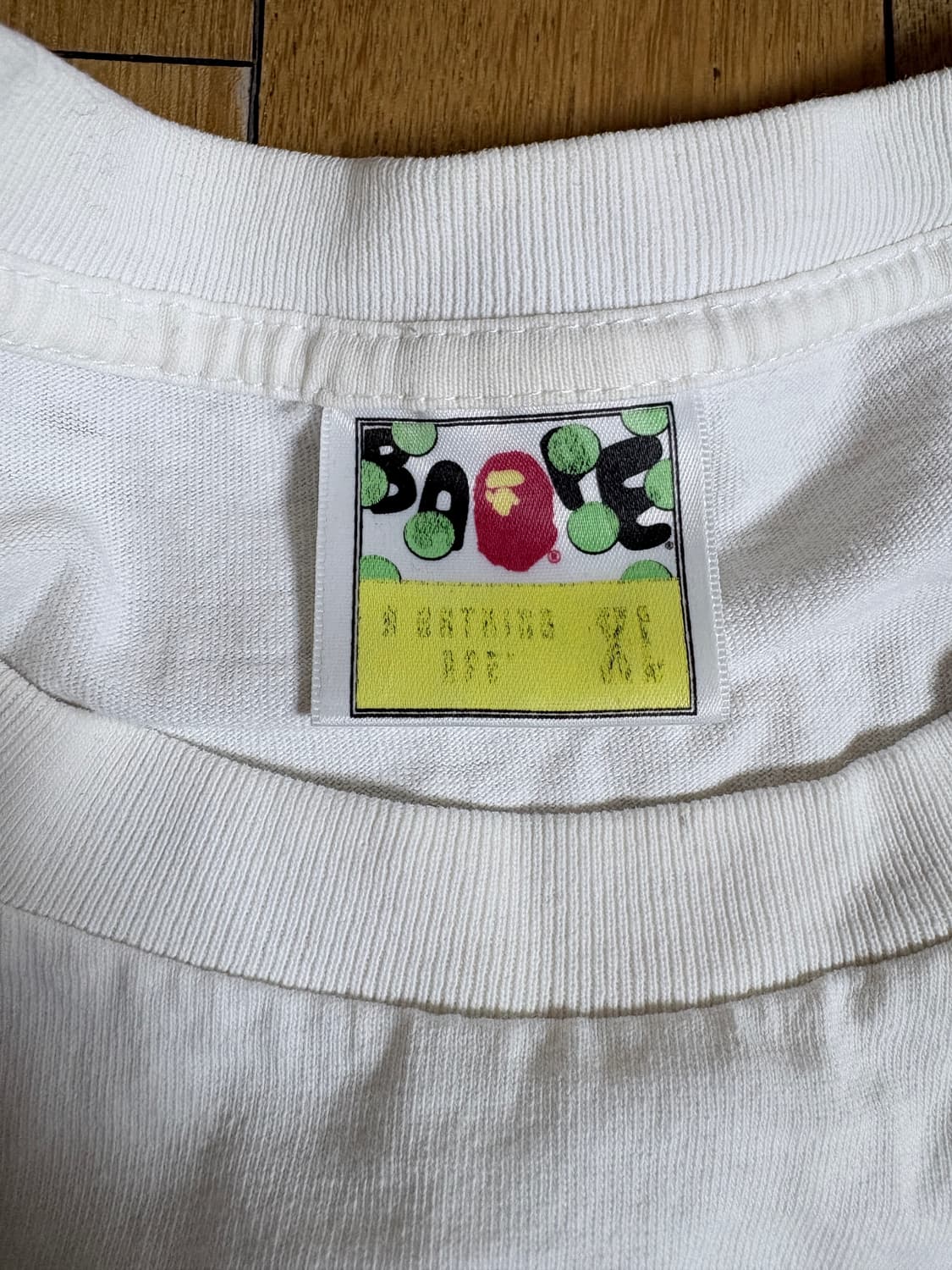 베이프 반팔티 상품이미지2