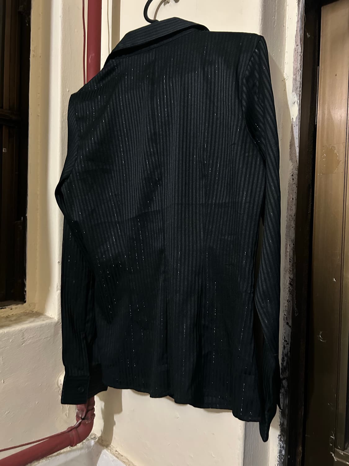 *rare* 2000s 고딕 스트라이프 프릴 블랙셔츠  상품이미지4