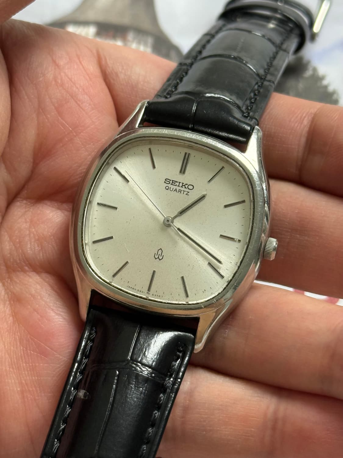 Seiko 세이코 쿼츠 스퀘어 실버 썬 레이 1981 상품이미지3