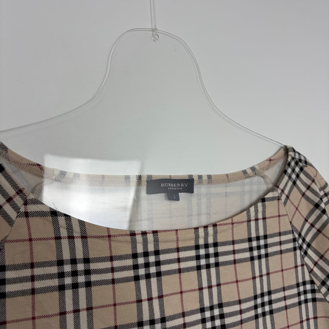 버버리 체크 패턴 티셔츠 상품이미지2