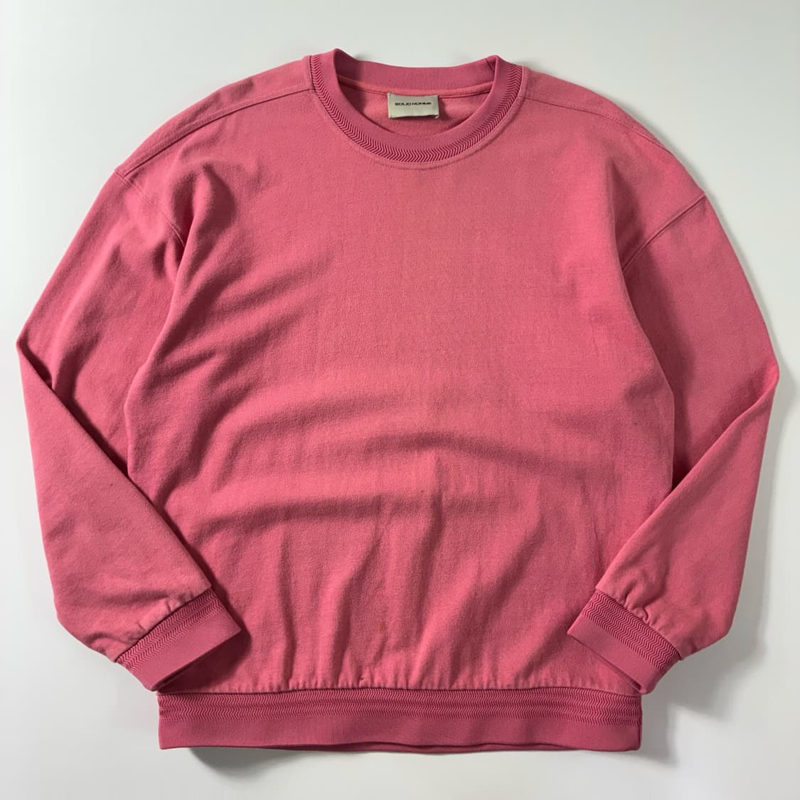 Solid homme  솔리드 옴므 코튼 피그먼트 핑크 맨투맨   상품이미지1