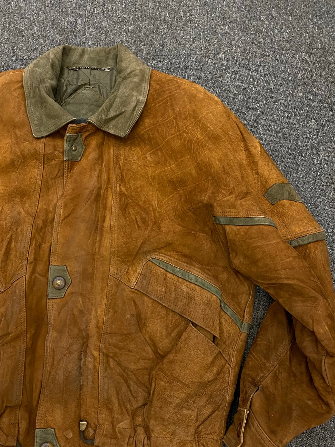 90s 오스트레일리아 스웨이드 레더(양가죽) 상품이미지4