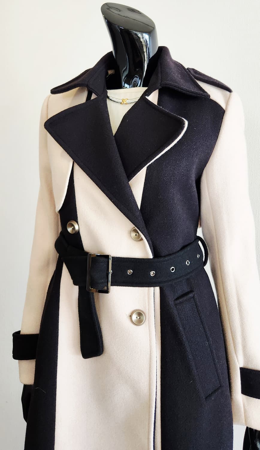 배색 롱코트  상품이미지1