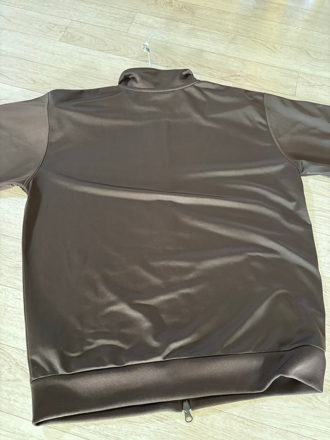 아디다스 다크브라운 트랙탑 져지 xs사이즈 상품이미지4