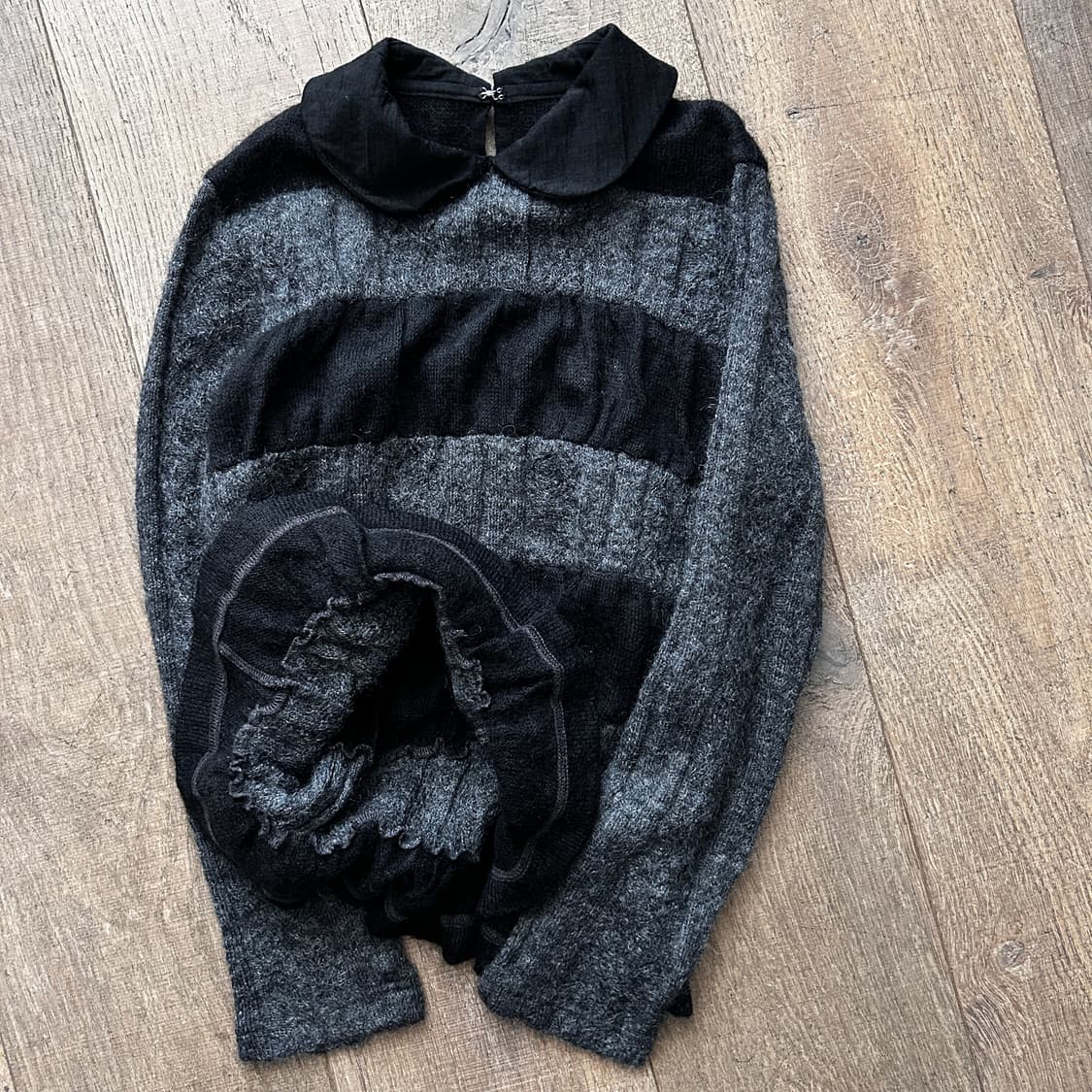 Shirring Stripe Crochet Knit 상품이미지3