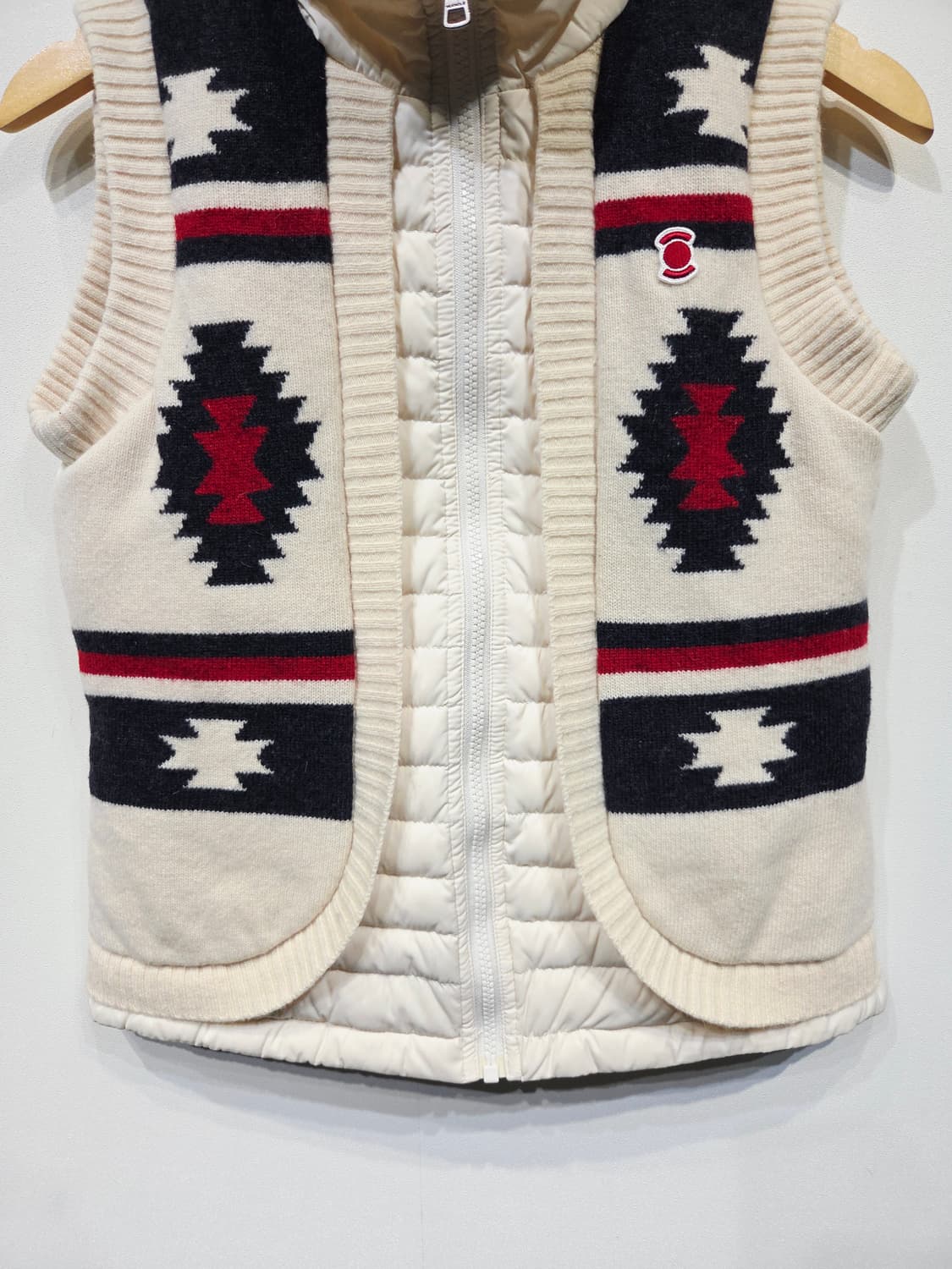 W.ANGLE 와이드앵글 구스다운 에스닉 니트 패딩 베스트 상품이미지4