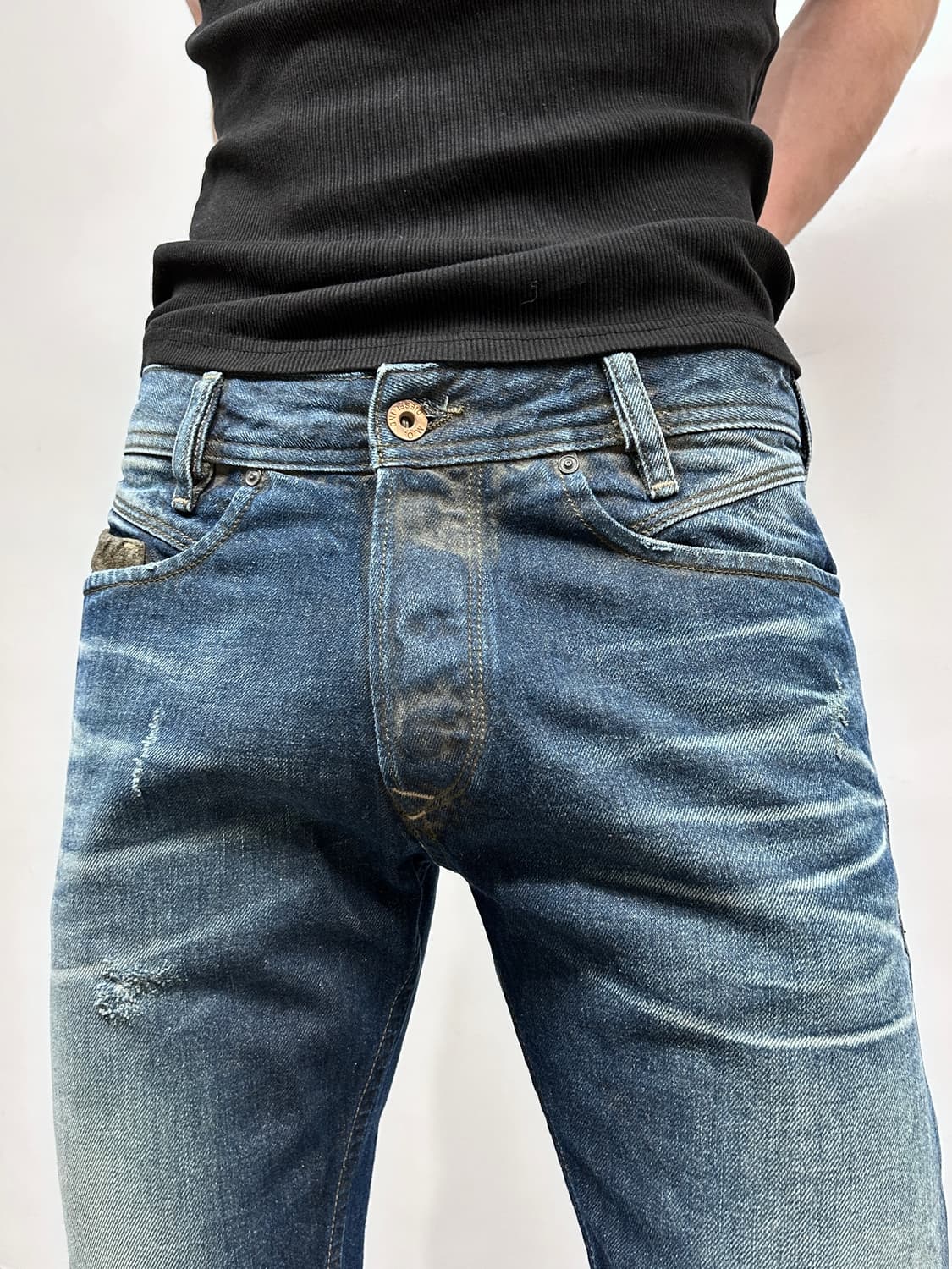 디젤 더스트 워싱 데님 팬츠 상품이미지1