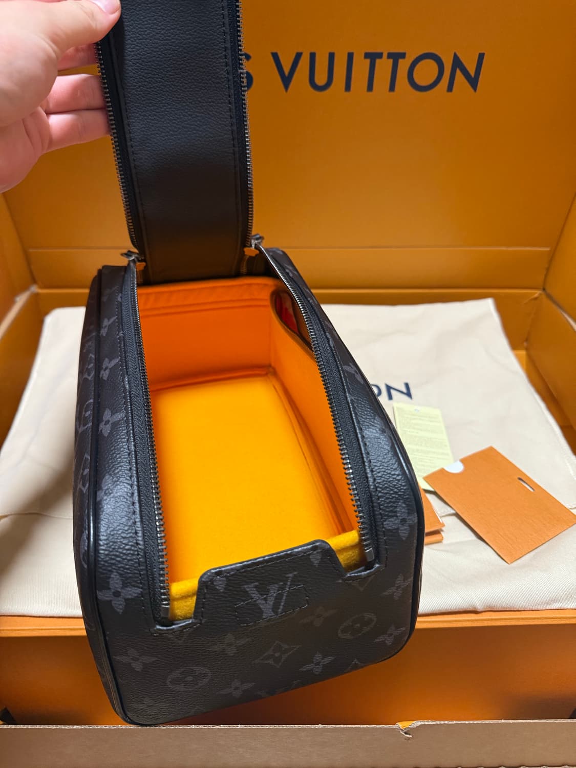 루이비통 돕키트 신형 블랙 (새상품) 상품이미지7