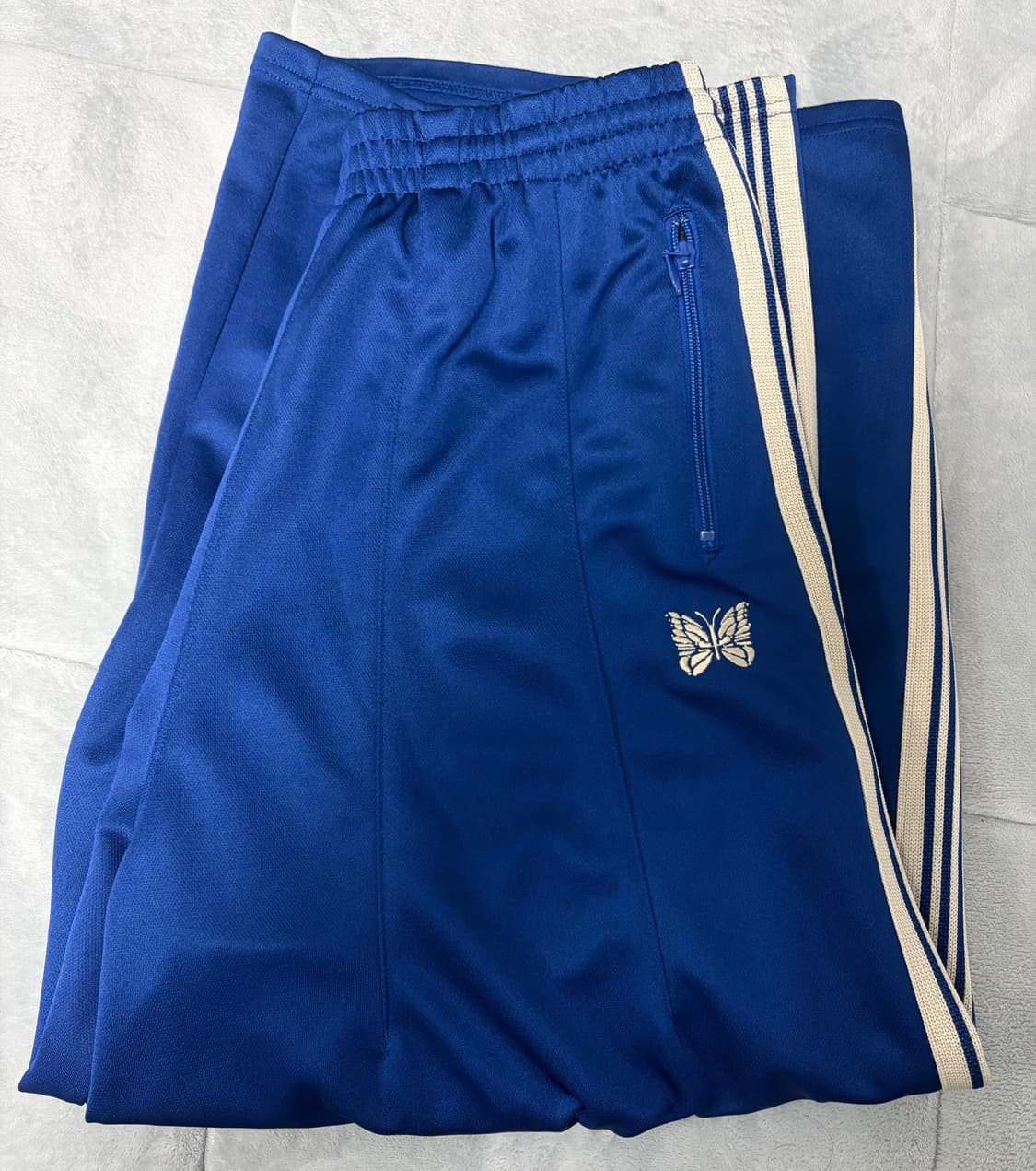 니들스 HD 트랙팬츠 로얄 상품이미지1