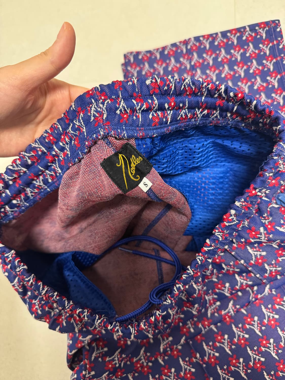 니들스 트랙팬츠 상품이미지2