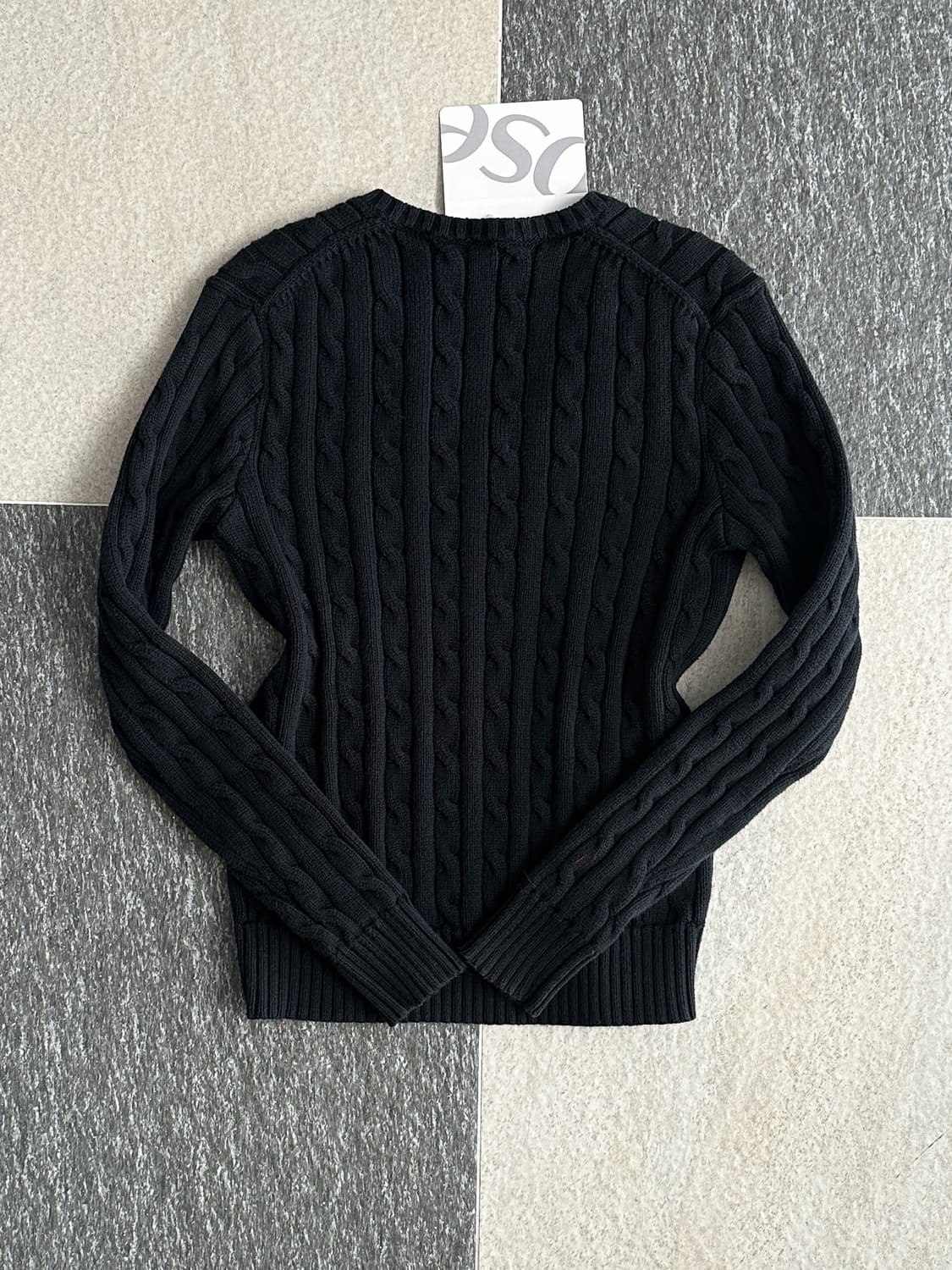 폴로 랄프로렌 블랙 V넥 케이블 니트  상품이미지5